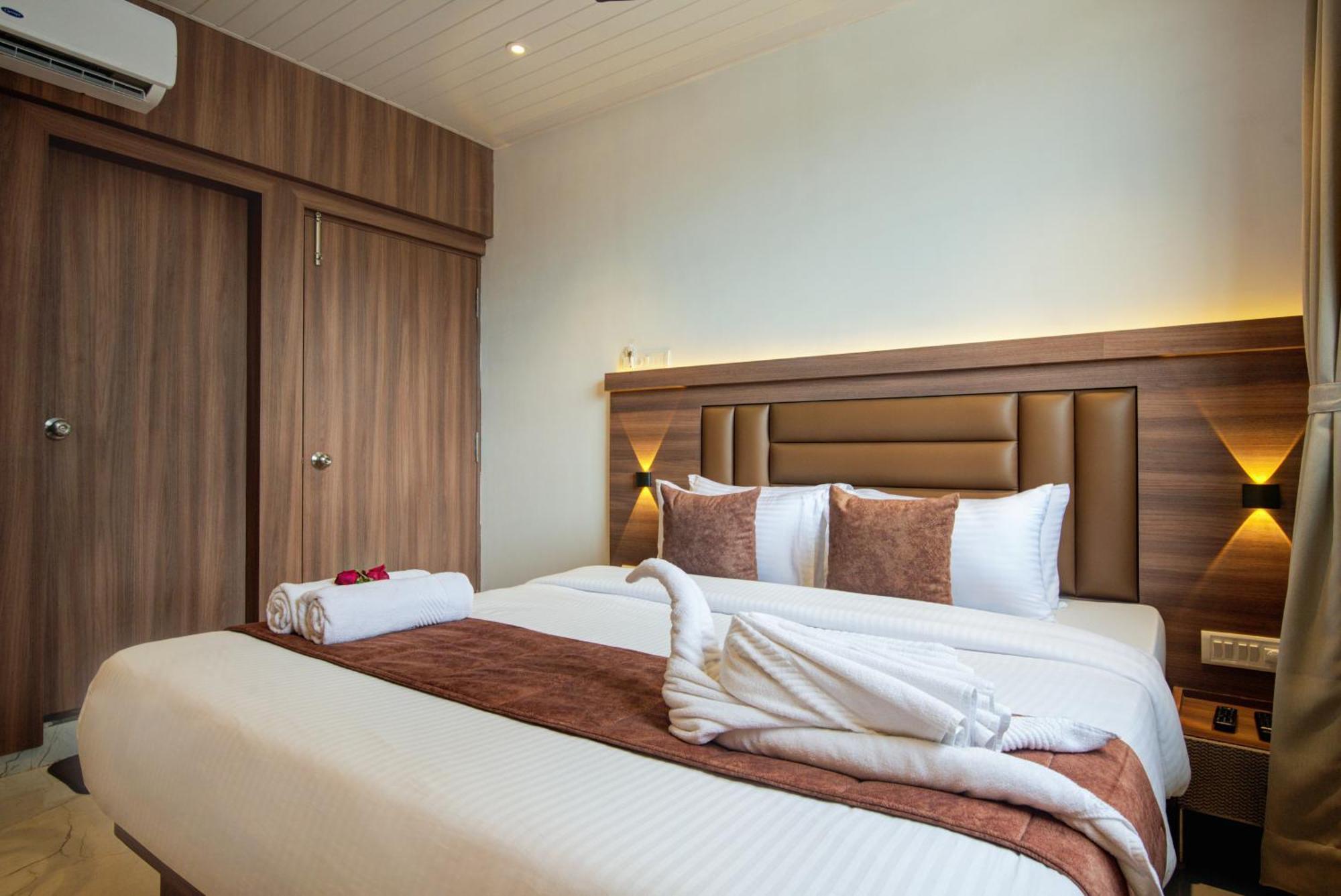 Hotel Galaxy Inn Νάβι Μουμπάι Εξωτερικό φωτογραφία