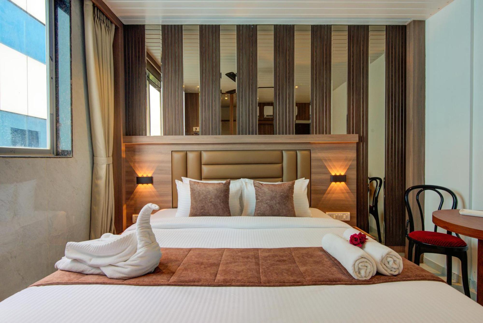 Hotel Galaxy Inn Νάβι Μουμπάι Εξωτερικό φωτογραφία